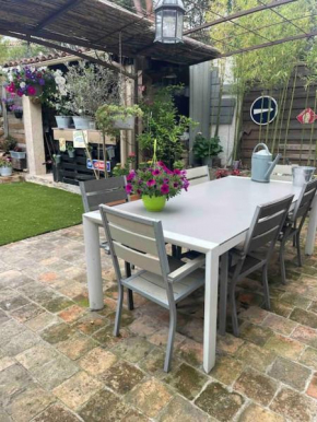 Très belle villa , calme et cosy ,6 personnes 10 mns des plages